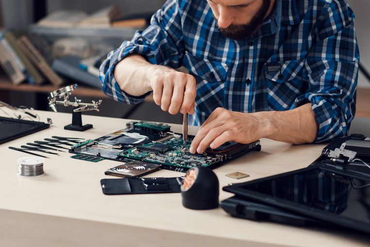 Laptop Repair Charge Port Failure Laptop repair checking for a charge port failure